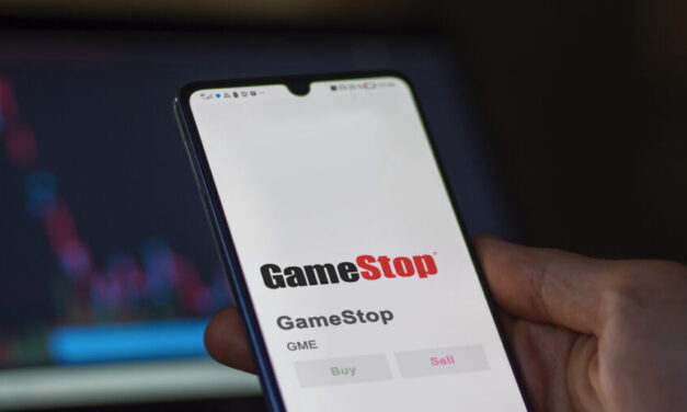 Crypto Gaming Sport NFT REVIEW GameStop Shuts Down NFT Marketplace Amid Regulatory Uncertainty